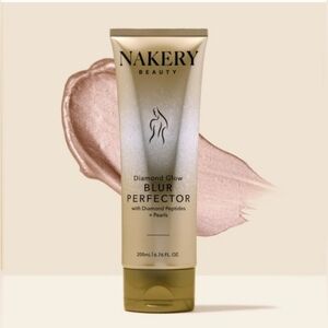 Nakery Beauty Diamond Glow Blur Perfection With Diamond Peptides + Pearls